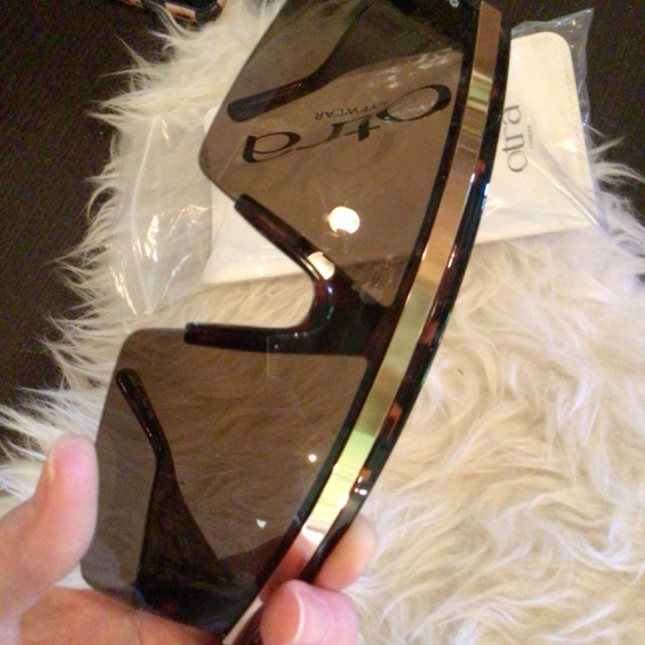 NEW! Sale  Rare OTRA Coletta shield Sunnies